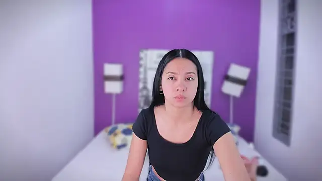 Lila Pinky online show from 10-08-25, 12:58