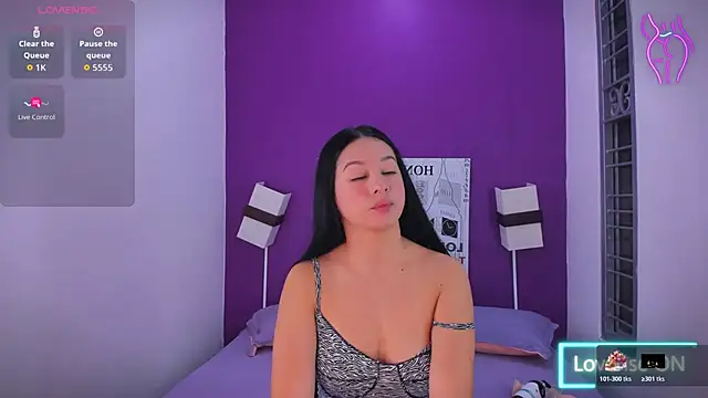 Lila Pinky online show from 11-06-25, 01:12