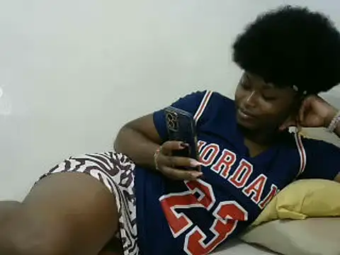 slender-qwene online show from 03-04-25, 08:24