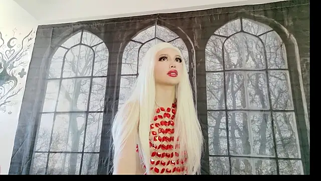 Snapshot of Stryxcy chatting on 05-20-26, 03:18 Stryxcy online show from 05-20-26, 03:18