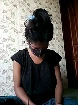 Snapshot of Anusri- chatting on 02-22-25, 03:23 Anusri- online show from 02-22-25, 03:23