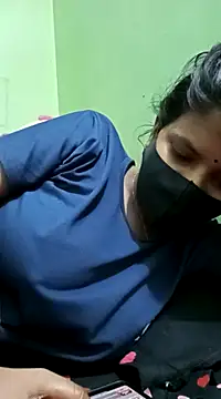Snapshot of Anusri- chatting on 03-09-25, 05:49 Anusri- online show from 03-09-25, 05:49