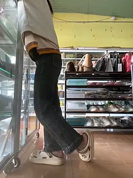 Rosa 998 online show from 01-17-25, 01:25