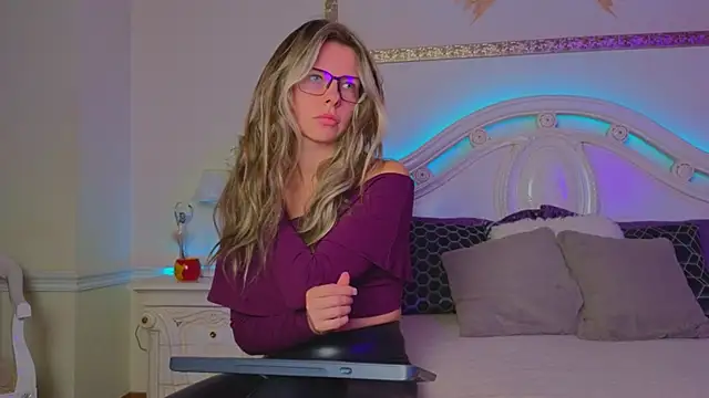 Real Tini online show from 10-02-25, 05:58