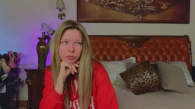 Real Tini online show from 03-01-26, 07:10