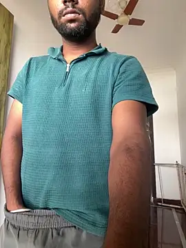 Snapshot of Manohar_1 chatting on 06-01-26, 02:35 Manohar 1 online show from 06-01-26, 02:35