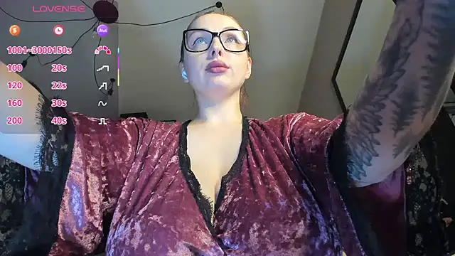 lecherous wife online show from 04-20-26, 07:04