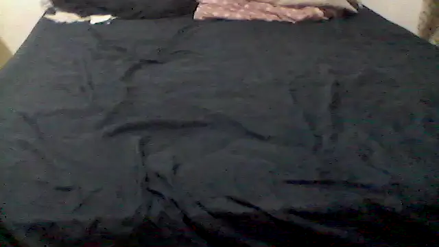 Snapshot of mariy_ chatting on 09-20-25, 12:44 mariy  online show from 09-20-25, 12:44