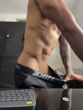 Snapshot of sendfer chatting on 01-03-25, 07:38 sendfer online show from 01-03-25, 07:38