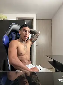 Snapshot of sendfer chatting on 01-07-25, 03:24 sendfer online show from 01-07-25, 03:24