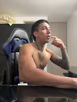 Snapshot of sendfer chatting on 01-18-25, 02:36 sendfer online show from 01-18-25, 02:36