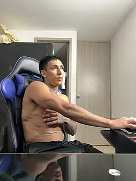 Snapshot of sendfer chatting on 02-02-25, 03:10 sendfer online show from 02-02-25, 03:10