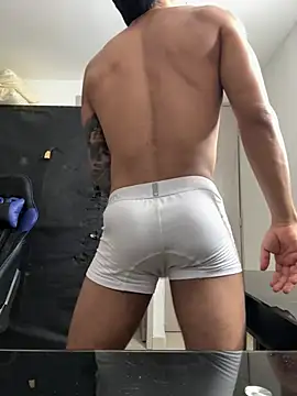 Snapshot of sendfer chatting on 02-03-25, 07:07 sendfer online show from 02-03-25, 07:07