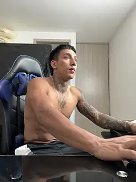 Snapshot of sendfer chatting on 02-07-25, 03:12 sendfer online show from 02-07-25, 03:12