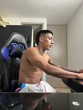 Snapshot of sendfer chatting on 02-10-25, 05:03 sendfer online show from 02-10-25, 05:03