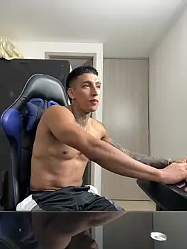 Snapshot of sendfer chatting on 02-11-25, 03:50 sendfer online show from 02-11-25, 03:50