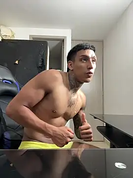 Snapshot of sendfer chatting on 03-14-25, 05:59 sendfer online show from 03-14-25, 05:59