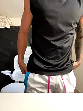 Snapshot of sendfer chatting on 09-13-25, 08:19 sendfer online show from 09-13-25, 08:19