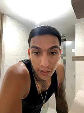 Snapshot of sendfer chatting on 09-27-25, 05:29 sendfer online show from 09-27-25, 05:29