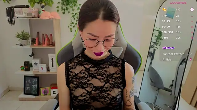 Snapshot of rosse_98_ chatting on 09-25-25, 03:38 rosse 98 online show from 09-25-25, 03:38