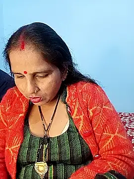 reemacouple007 online show from 12-19-25, 07:48