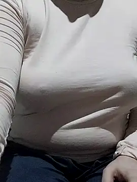 Elaa Su online show from 01-28-25, 04:19