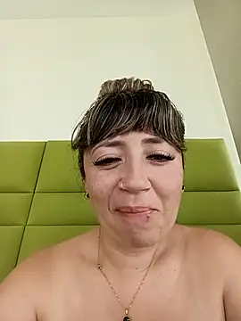 tata laima   online show from 04-24-26, 01:57