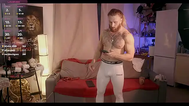 Snapshot of danielkraigforu chatting on 01-25-25, 02:14 danielkraigforu online show from 01-25-25, 02:14