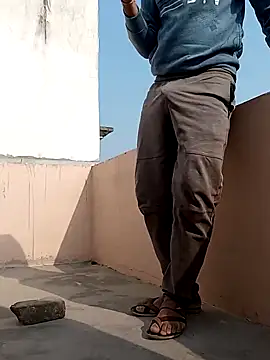 Snapshot of yours_smp chatting on 12-08-24, 08:09 yours smp online show from 12-08-24, 08:09