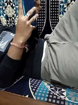 Snapshot of yours_smp chatting on 12-26-24, 04:36 yours smp online show from 12-26-24, 04:36