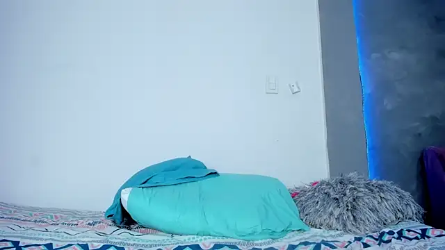 Alexxxholy online show from 11-24-25, 01:00