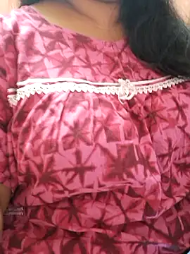 Snapshot of Ravina_patil1 chatting on 01-09-25, 03:01 Ravina patil1 online show from 01-09-25, 03:01