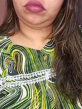 Snapshot of Ravina_patil1 chatting on 01-28-25, 05:46 Ravina patil1 online show from 01-28-25, 05:46