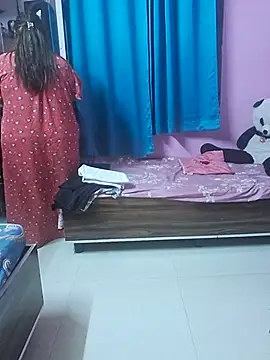 Snapshot of Ravina_patil1 chatting on 02-03-25, 10:36 Ravina patil1 online show from 02-03-25, 10:36