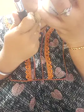 Snapshot of Ravina_patil1 chatting on 03-06-25, 07:47 Ravina patil1 online show from 03-06-25, 07:47