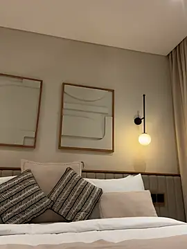 LunaRase online show from 02-08-25, 05:08