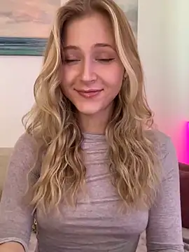 LunaRase online show from 09-17-25, 12:18