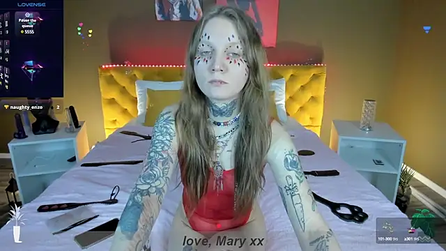 Snapshot of Mary_Xextra chatting on 03-21-25, 01:02 Mary Xextra online show from 03-21-25, 01:02