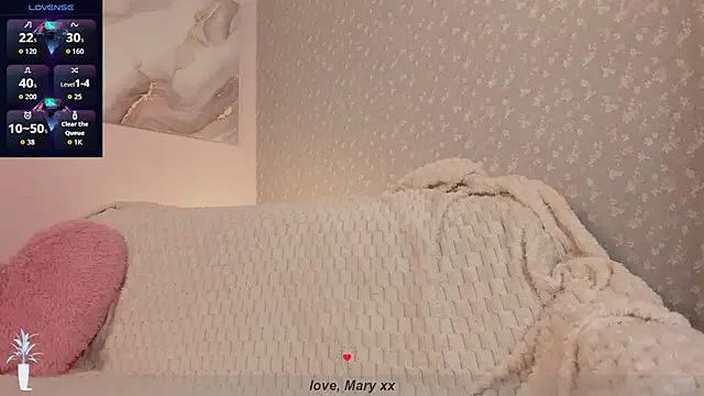 Mary Xextra online show from 12-14-25, 01:11