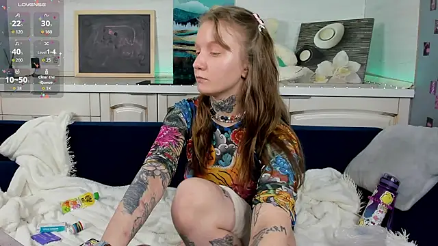 Mary Xextra online show from 04-23-26, 09:52