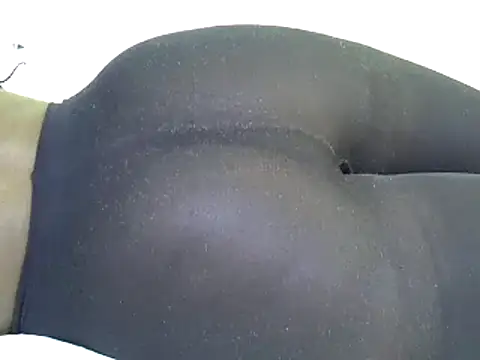 candililie online show from 03-05-25, 05:07