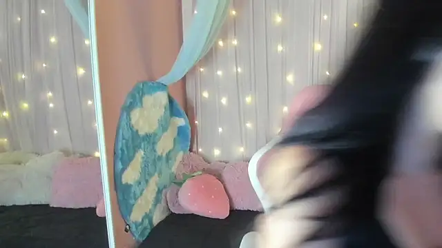 Aliiz 01 online show from 12-06-24, 06:17