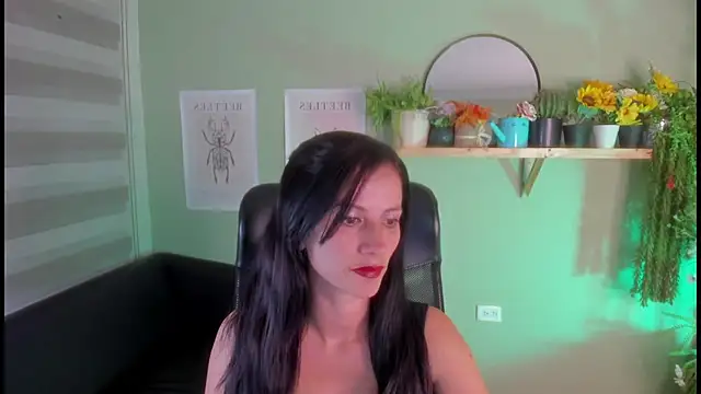 Aliiz 01 online show from 01-24-25, 02:49