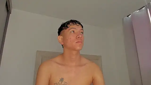 JulianRose 1 online show from 04-18-26, 11:58