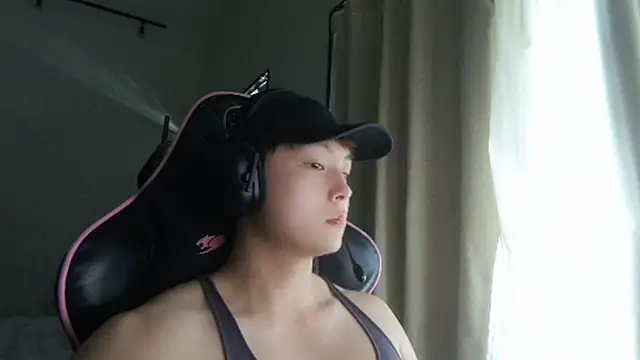 Tkcqcc online show from 12-21-24, 04:41