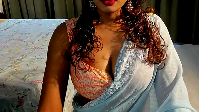 Snapshot of Bad_Girl_Kayra69 chatting on 06-24-26, 02:32 Bad Girl Kayra69 online show from 06-24-26, 02:32