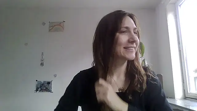 JasmineGlamour online show from 11-24-25, 10:59