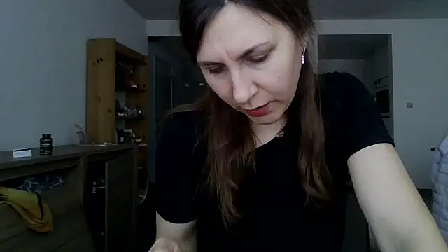 JasmineGlamour online show from 04-06-26, 04:52