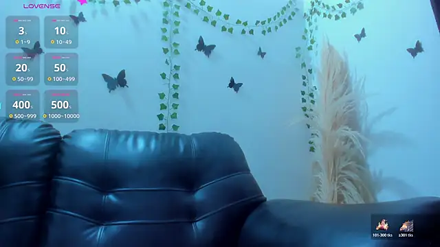 Amani Bakir online show from 12-16-25, 11:48