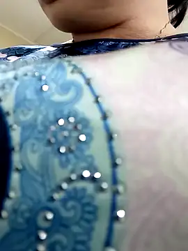 Snapshot of FantasyMichelle chatting on 12-18-24, 06:14 FantasyMichelle online show from 12-18-24, 06:14